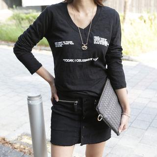 V-neck Letter Print Cutout-back Top