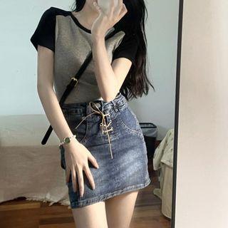 Two-tone T-shirt / Denim Mini Pencil Skirt / Set