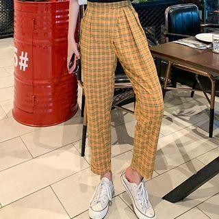 Short-sleeve Lettering T-shirt / High-waist Plaid Wide-leg Pants