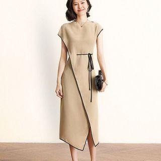 Cap-sleeve Contrast Trim Midi A-line Dress