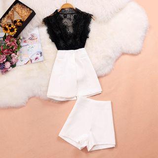 Set: Bandeau + Sleeveless Lace Top + Shorts