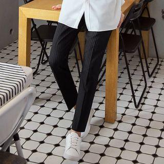 Pocket-side Stripe Tapered Dress Pants