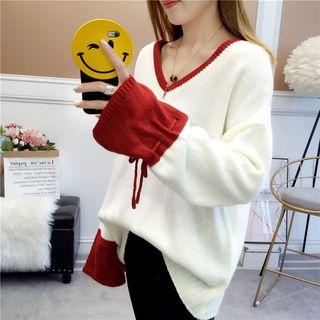 V-neck Tie-cuff Two-tone Sweater