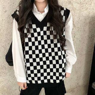 V-neck Plaid Sweater Vest Black & White - One Size