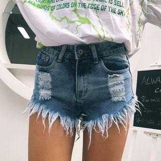 Frayed Distressed Denim Hot Pants