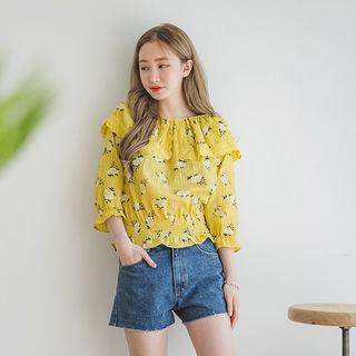 Caplet Smocked-waist Floral Cotton Top