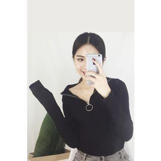 Long-sleeve Zip-up Mock-neck Top