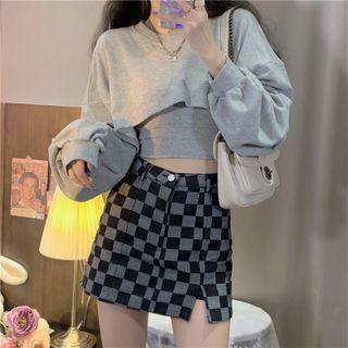 Cropped Sweatshirt / Camisole Top / Checkerboard Mini Fitted Skirt / Set