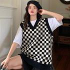 V-neck Checkerboard Loose-fit Knit Vest