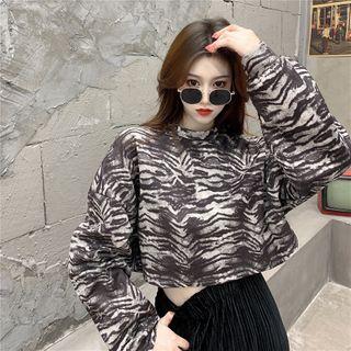 Zebra Print Crop Pullover / Velvet Wide-leg Pants