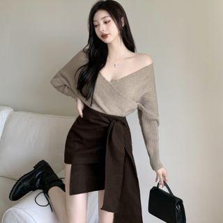 Off-shoulder Knit Sweater / Lace-up Skirt