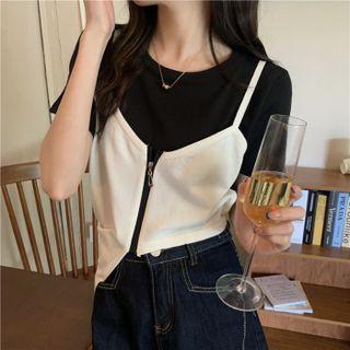 Mock Two-piece Short-sleeve Zip Detail Knit Top