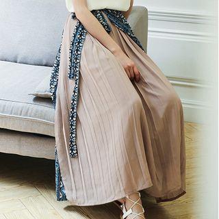 Floral Maxi Pleated Skirt