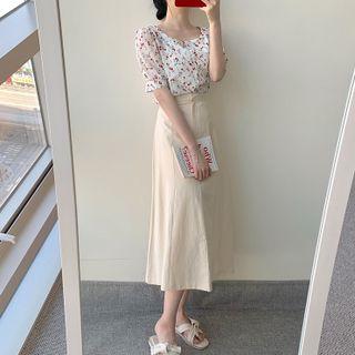 Puff-sleeve Floral Blouse / A-line Midi Skirt