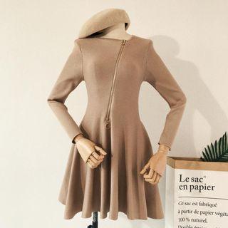 Long-sleeve Diagonal Zip A-line Dress