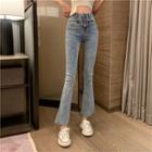 Mid Rise Dual-pocket Bell-bottom Jeans