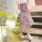 Set: Short-sleeve Lace T-shirt + Patterned Long Skirt