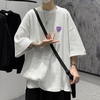 Round Neck Heart Print Elbow Sleeve Over-sized T-shirt