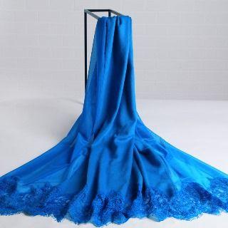 Lace Trim Woolen Scarf