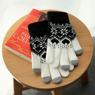 Pattern Knit Gloves