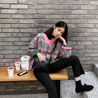 V-neck Plaid Oversized Sweater