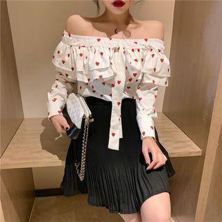 Set: Off-shoulder Heart Print Top + Mini Pleated Skirt Set - As Shown In Figure - One Size