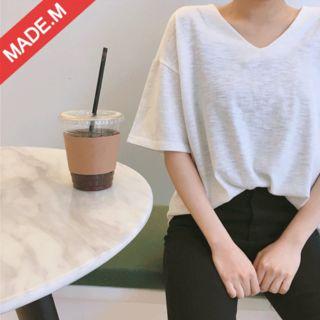 V-neck Boxy-fit T-shirt