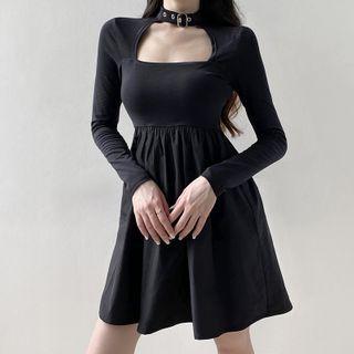 Long-sleeve Buckled Collar A-line Dress