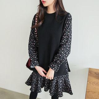 Set: Sleeveless Knit Top + Flounced Floral Dress