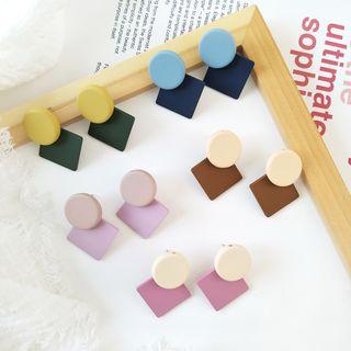 Matte Geometric Dangle Earring