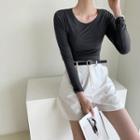 Long-sleeve Fitted T-shirt