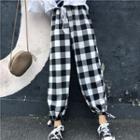 Wide Plaid Cropped Pants Black & White - One Size