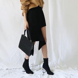 Cut-out Hem Midi Skirt