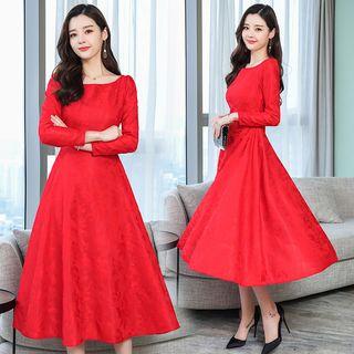 Long Flower-accent Midi A-line Lace Dress