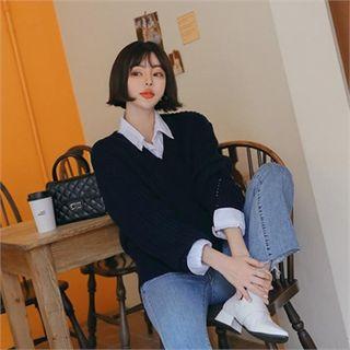 V-neck Tie-back Cropped Sweater