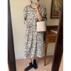 Short-sleeve Floral Print Midi A-line Dress Black & White - One Size