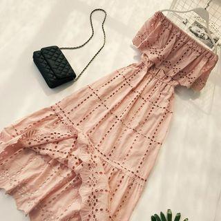 Elbow-sleeve Perforated A-line Maxi Dress