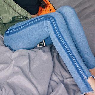 Plain Cropped Skinny Jeans