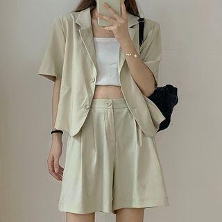Short-sleeve Single-breasted Blazer / Plain Shorts