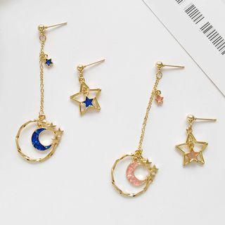 Non-matching Moon & Star Dangle Earring