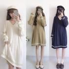 Long Sleeve V-neck Knit Dress