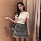 Short-sleeve T-shirt / Mini Layered Skirt