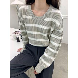 U-neck Stripe Ribbed Knit Top