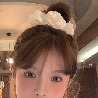 Floral Bow Hair Clip White - One Size