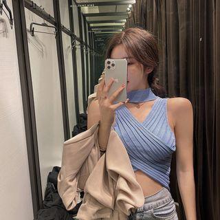 Choker-neck Crop Tank Top