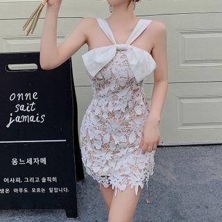 Sleeveless Floral Applique Mini Bodycon Dress