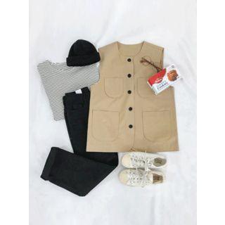 Multi-pocket Buttoned Vest