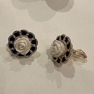 Floral Disc Sterling Silver Ear Stud / Clip-on Earring