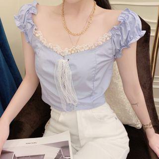 Off-shoulder Lace Trim Cropped Top