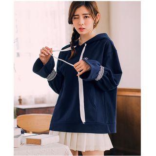 Embroidered Bell-sleeve Hoodie